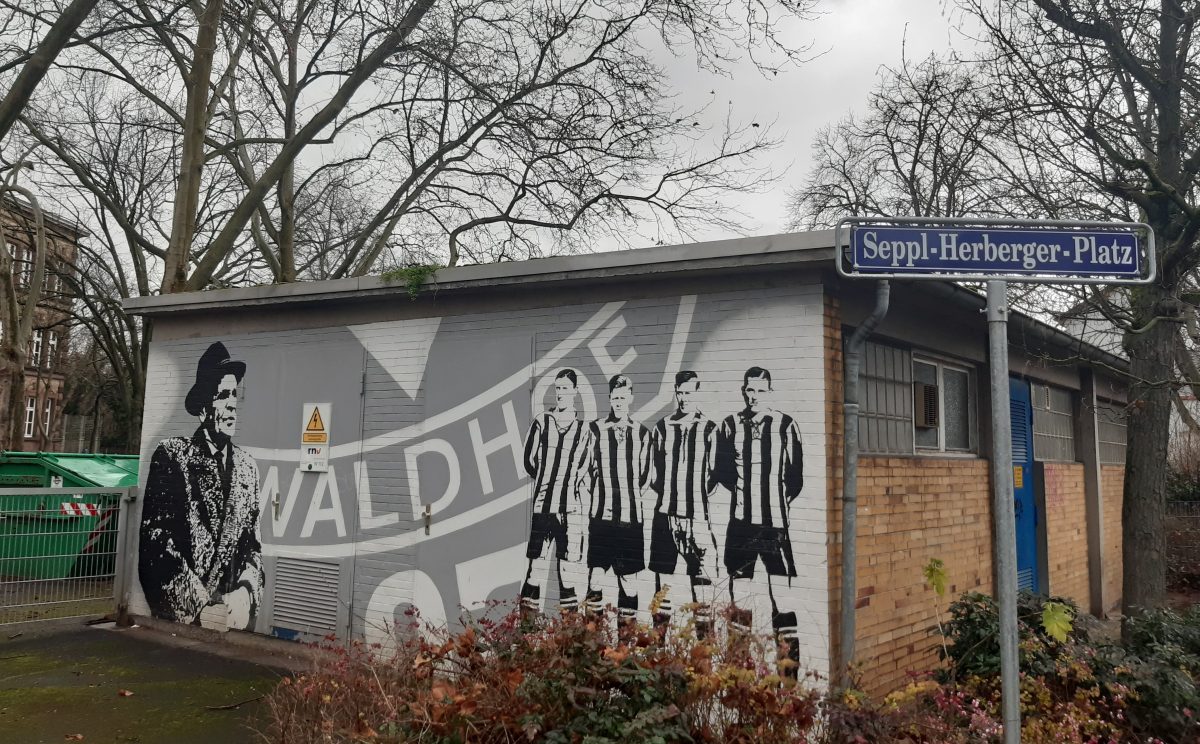 Vereinsdokumentation im Stadtbild