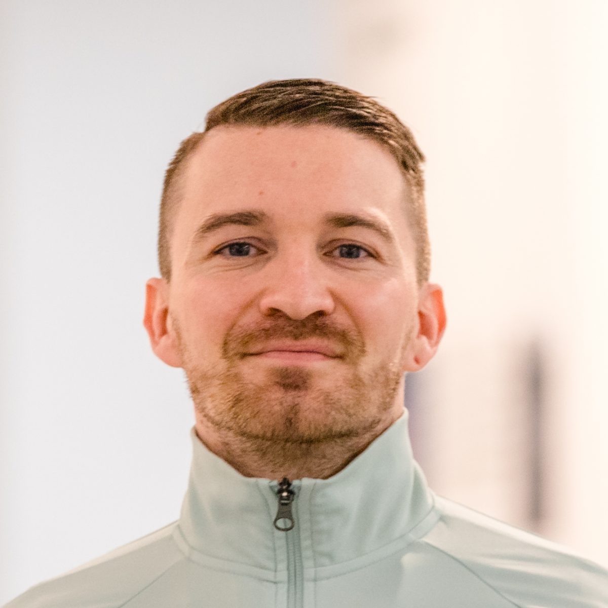 Ostdeutsche Identitäten und DDR-Geschichtsaneignung im Fußballstadion